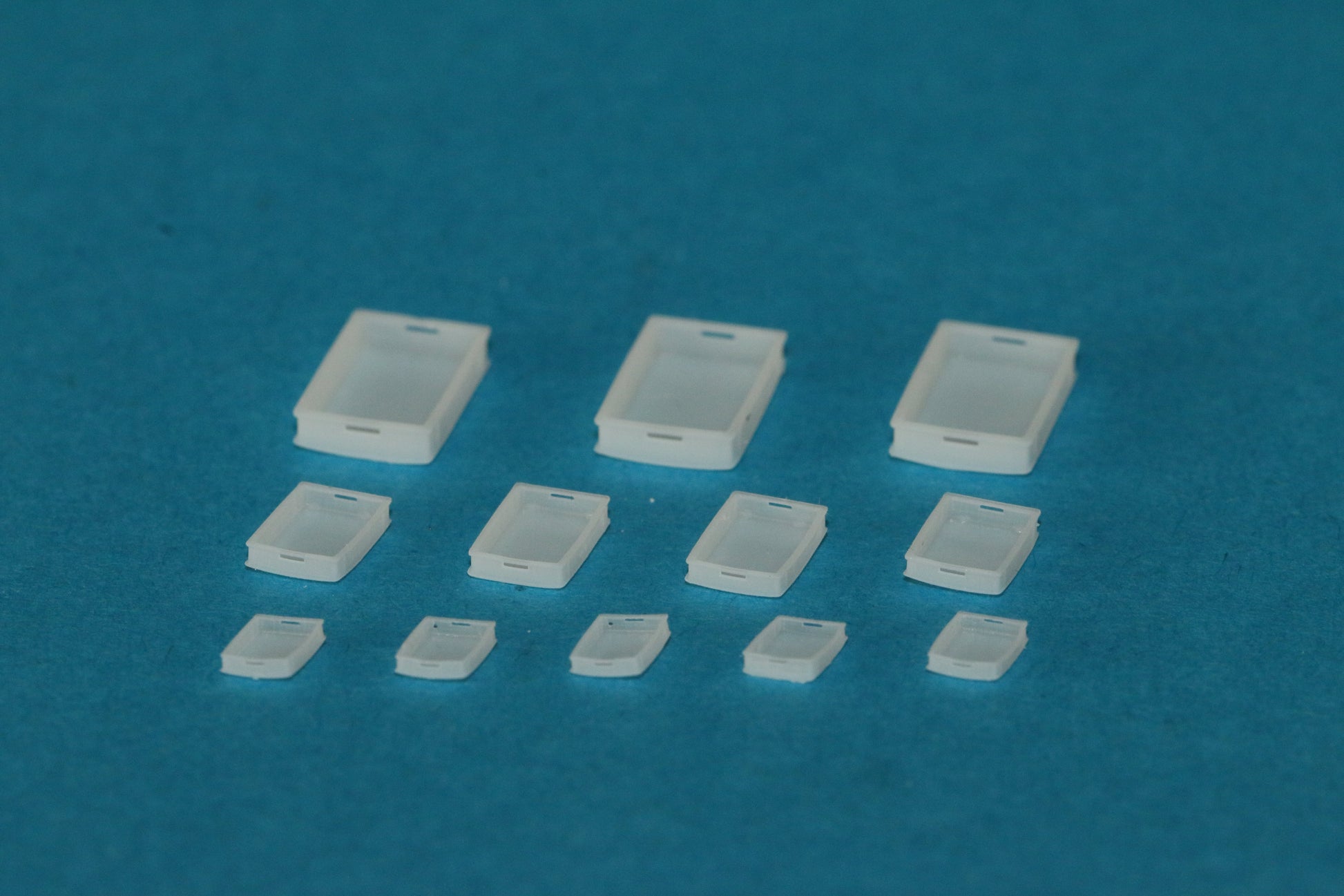 Lieferumfang Dorr Modellbau Euroboxen im Maßstab H0 1:87