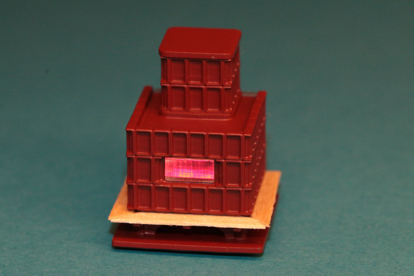 Kachelofen (mit flackerndem Feuer) H0 (1:87)