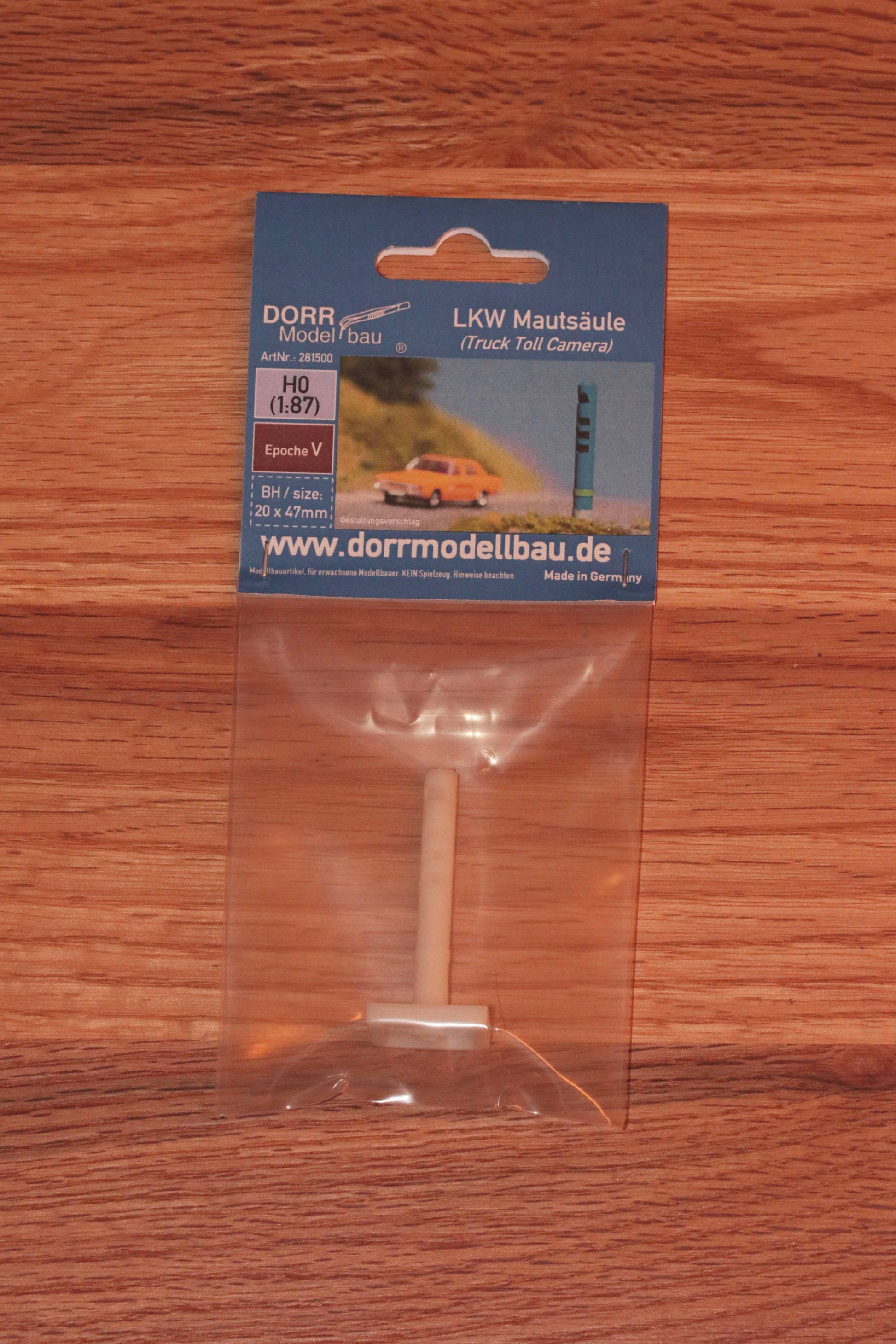 DorrModellbau LKW-Mautsäule in der OVP