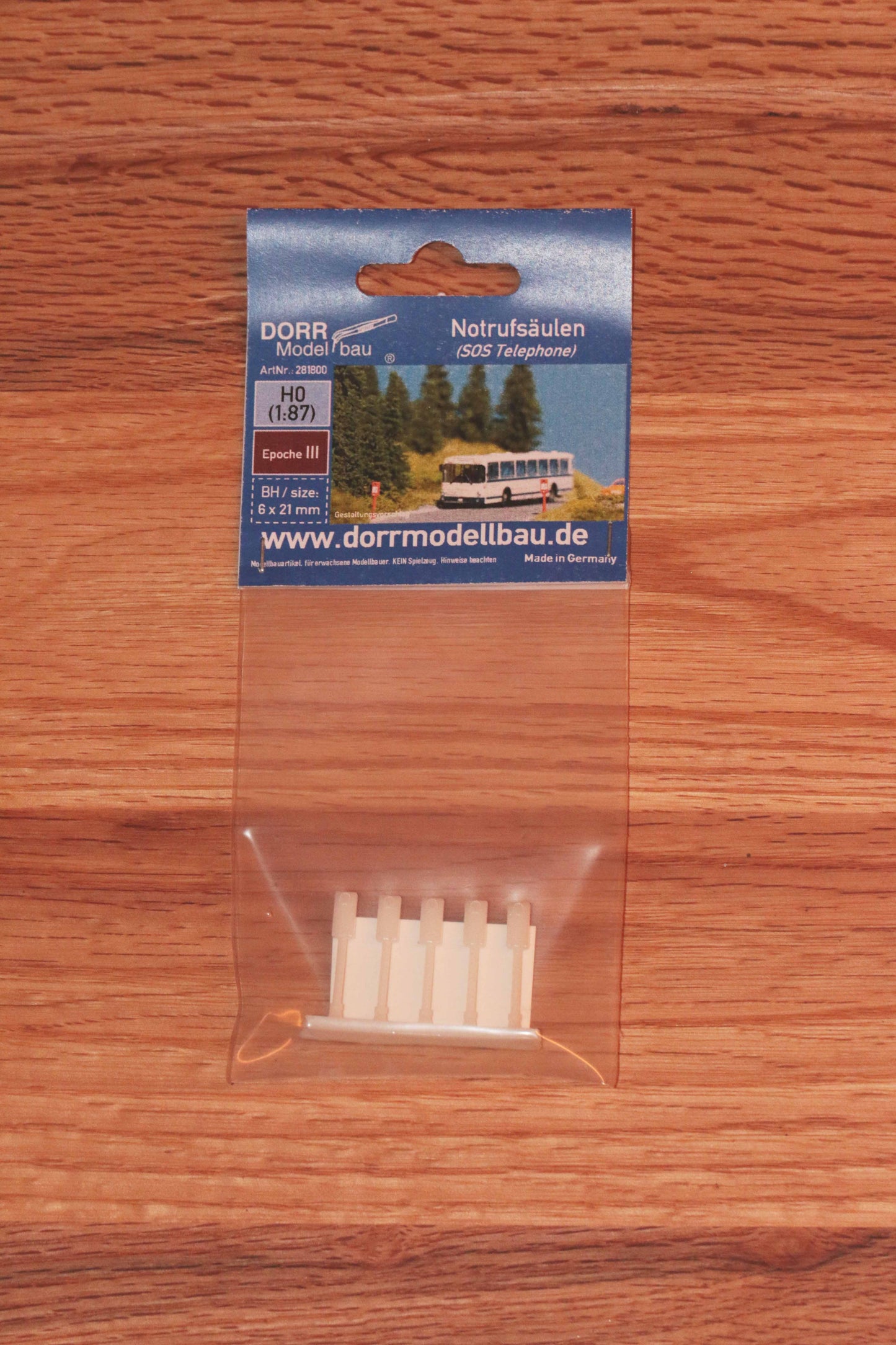 DorrModellbau Notrufsäulen in der OVP