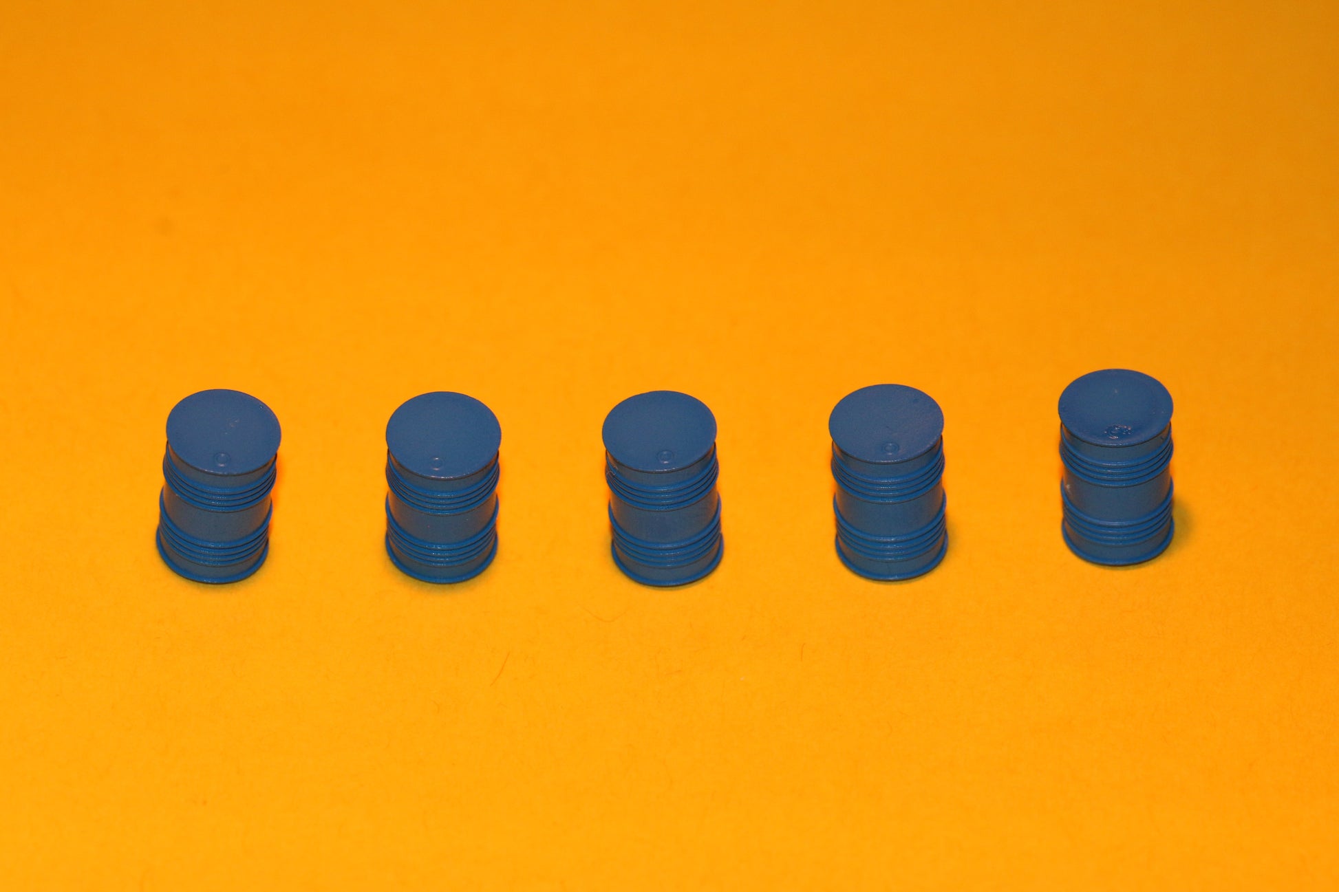 Maßstabsgetreue, detaillierte Ölfässer in H0 (1:87) von Dorr Modellbau  Variante Blau