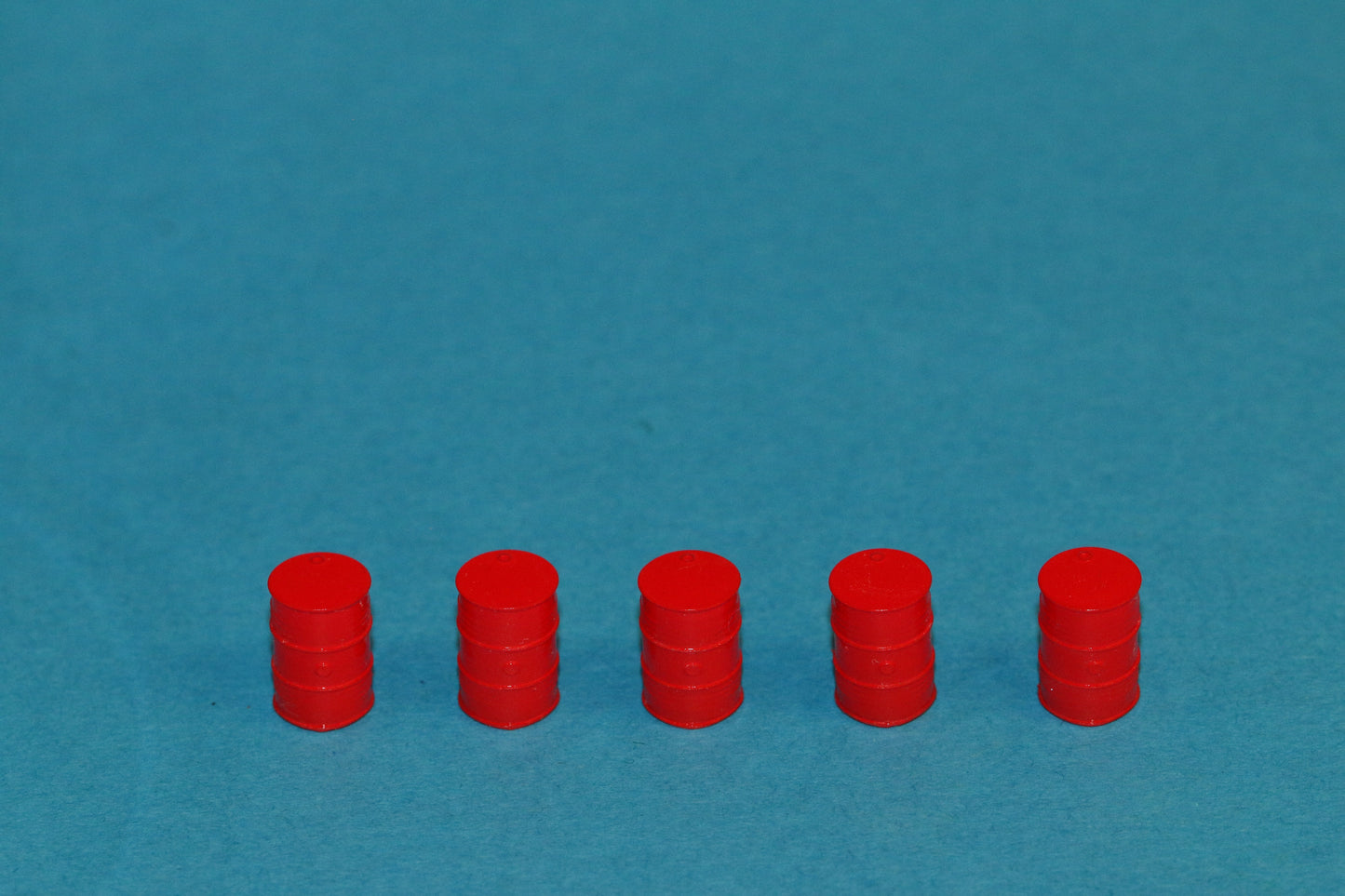 Maßstabsgetreue, detaillierte Ölfässer in H0 (1:87) von Dorr Modellbau  Variante Rot