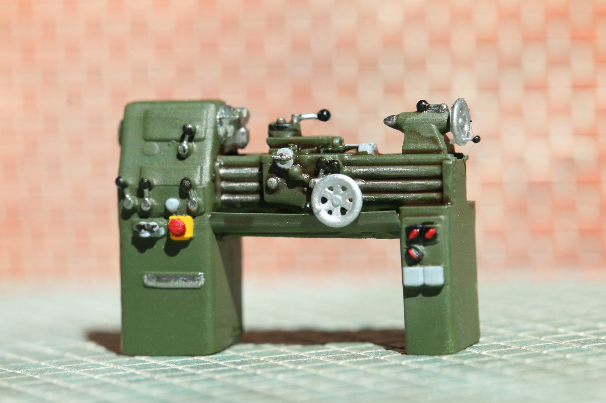 Gestaltungsbeispiel der Drehbank von Dorr Modellbau im Maßstab H0 1:87