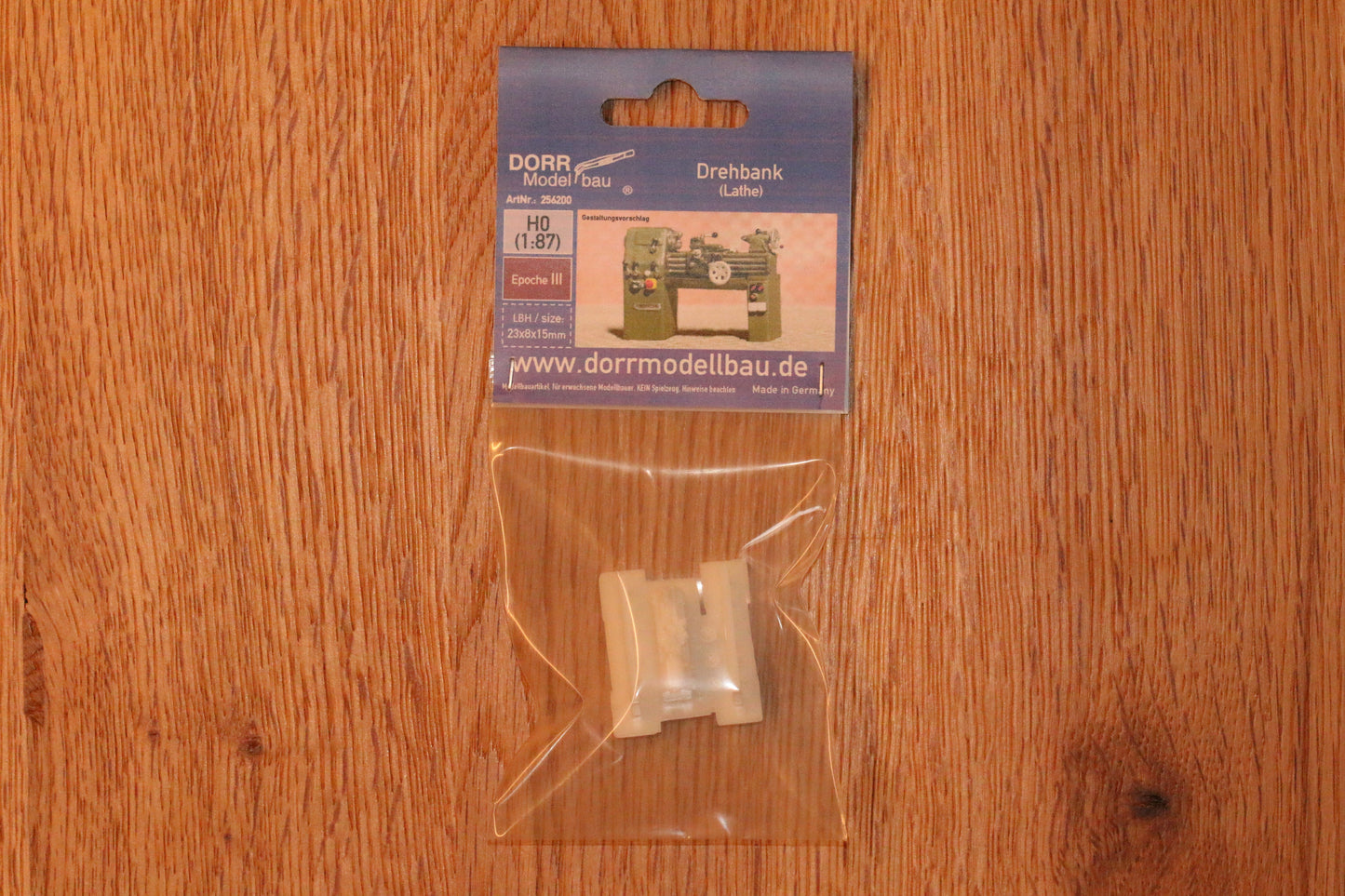 Verpackung von Dorr Modellbau mit Drehbank