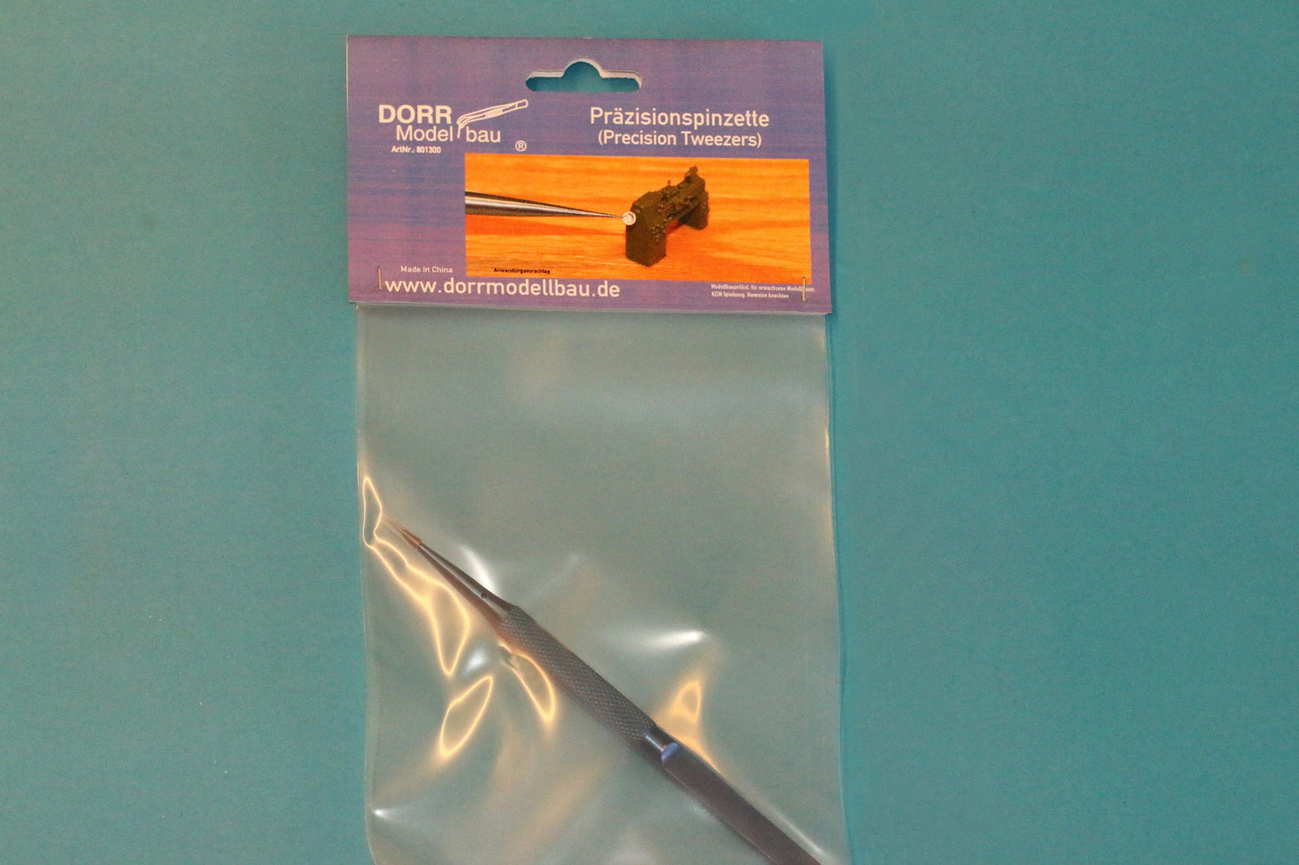 Präzisionspinzette von DorrModellbau in der Verpackung