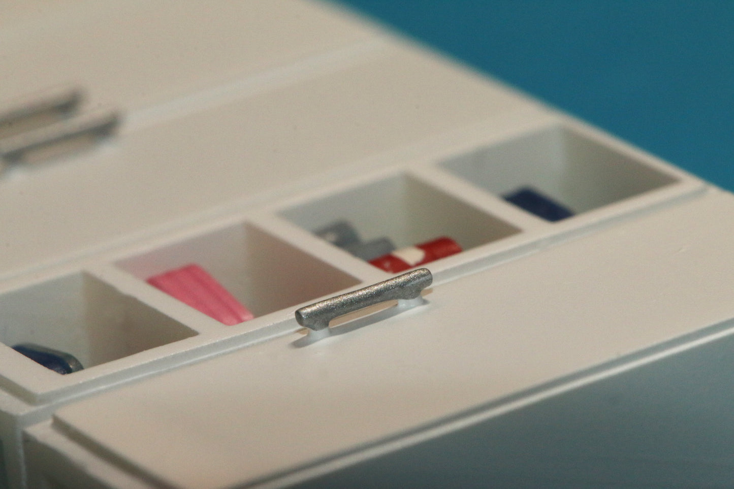 Schlafzimmerschrank H0 (1:87)